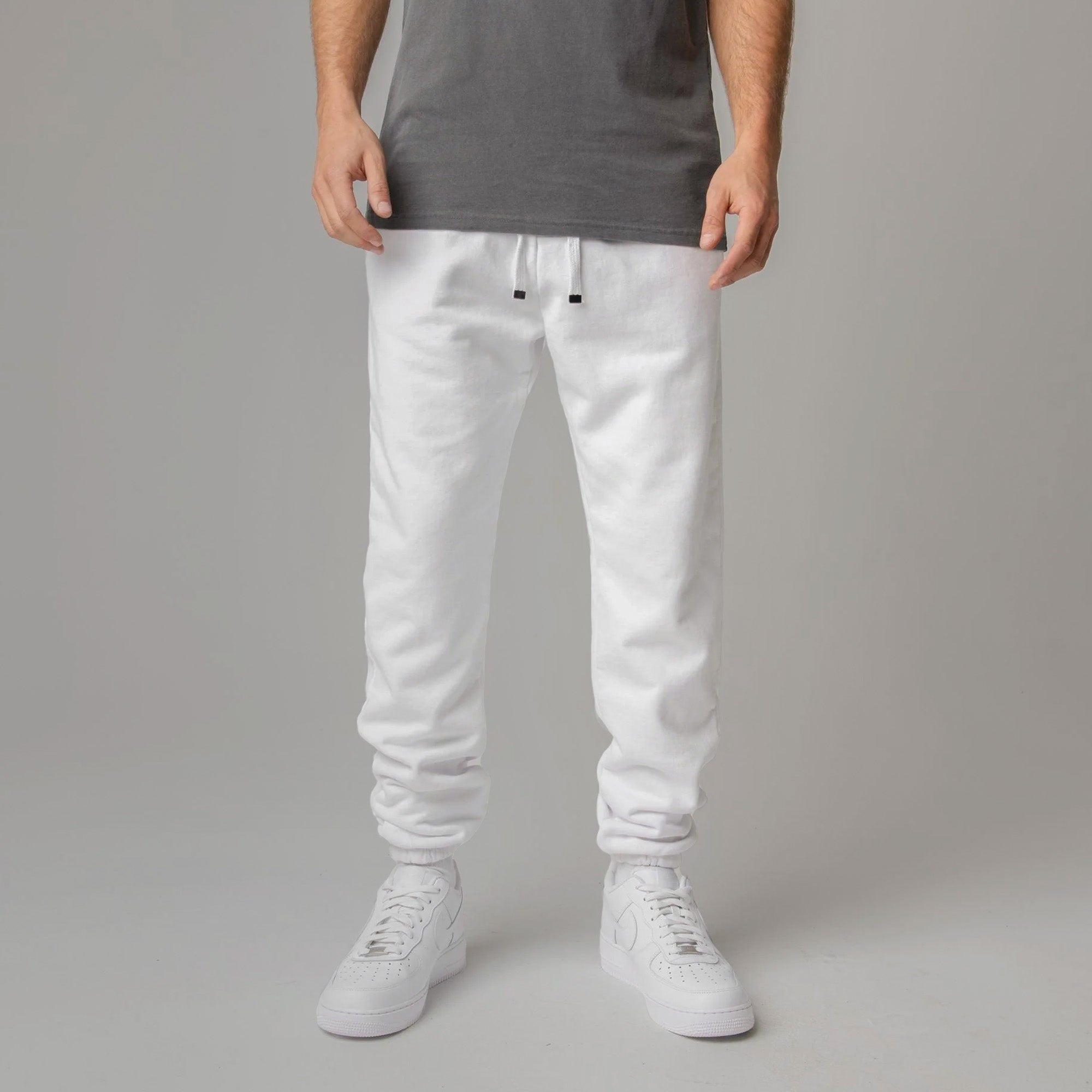 5 White Pants Outfits For Men | White pants men, Pants outfit men, Mens  outfits